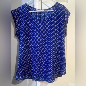 Daniel Rainn Navy and White Patterned Blouse